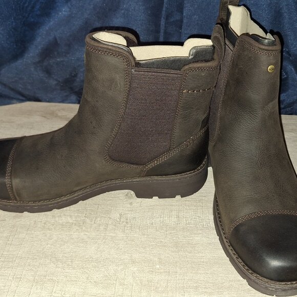 UGG Australia Men's Runyon Lined Chelsea Boot - Picture 5 of 10